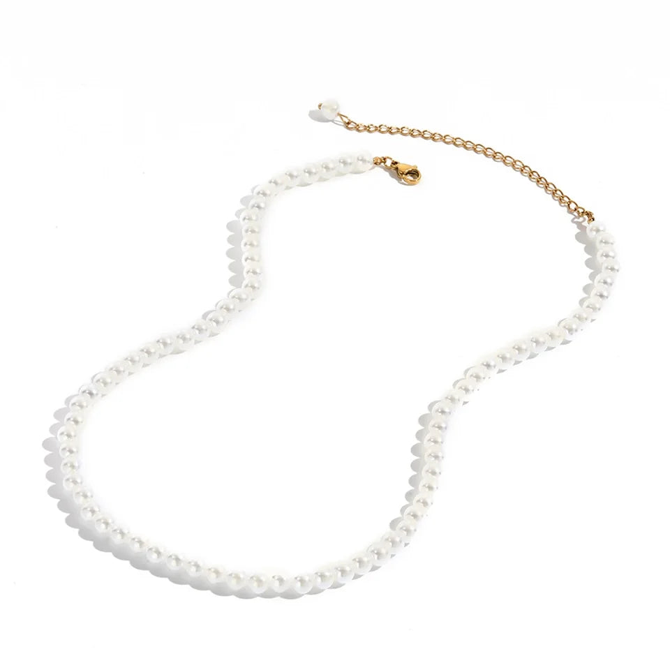 Cadena de perla para dama, joyeria femenina para uso diarios.