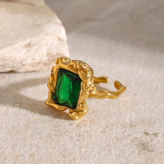 FABS0155	Green Square Zircon Ring